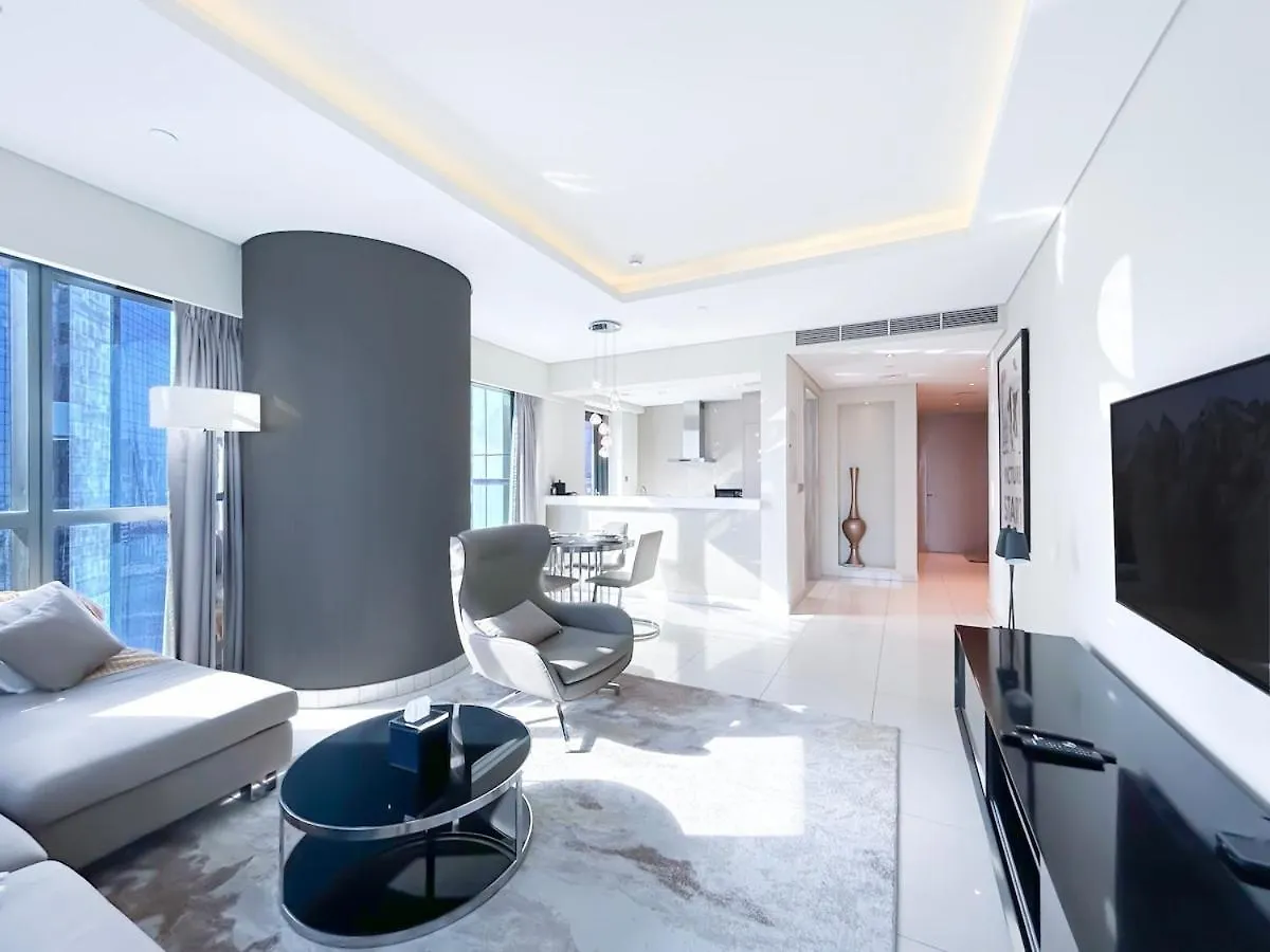 2Br Apartment In Paramount Tower Dubai