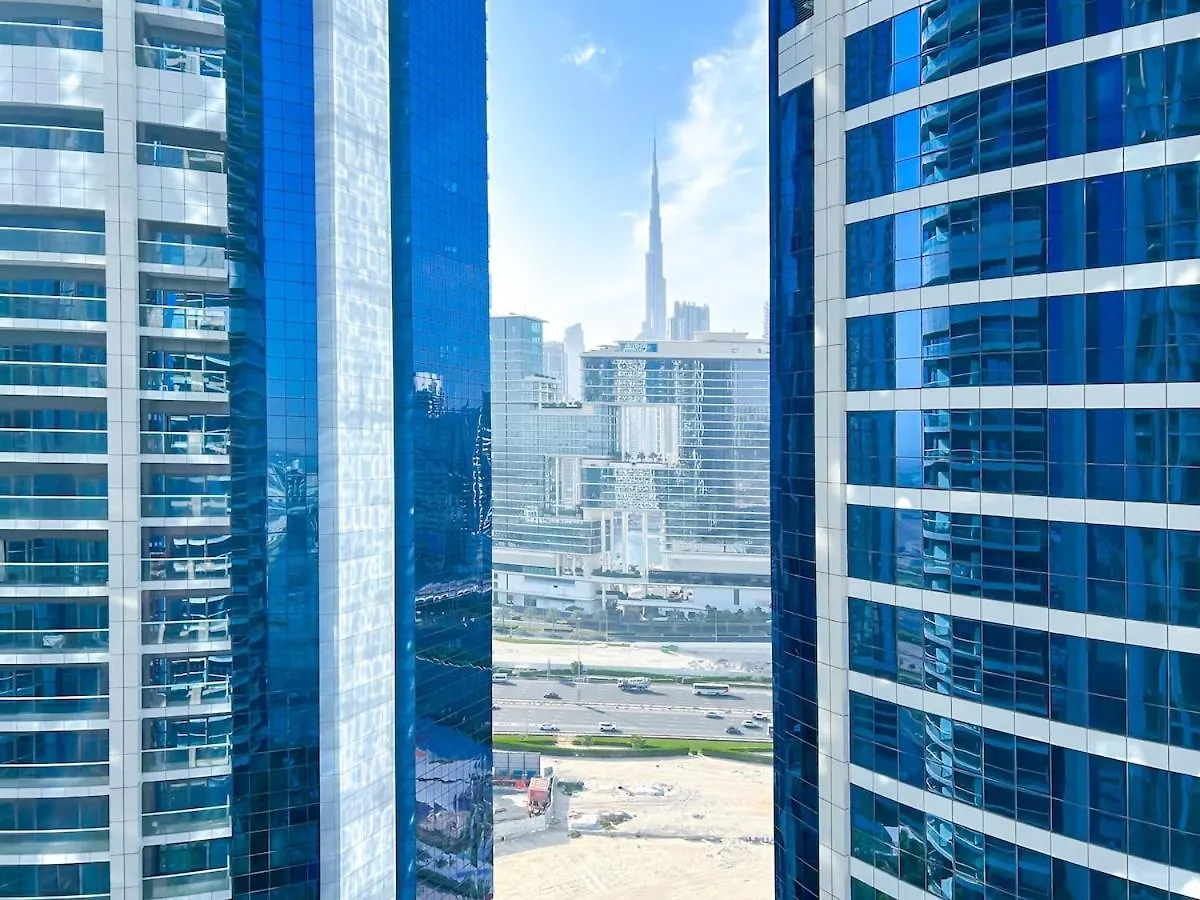 2Br Apartment In Paramount Tower Dubai