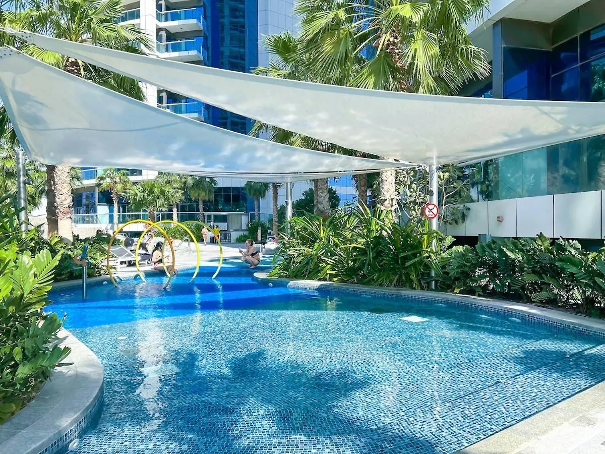 2Br Apartment In Paramount Tower Dubái